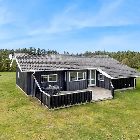 Holiday home Juris
