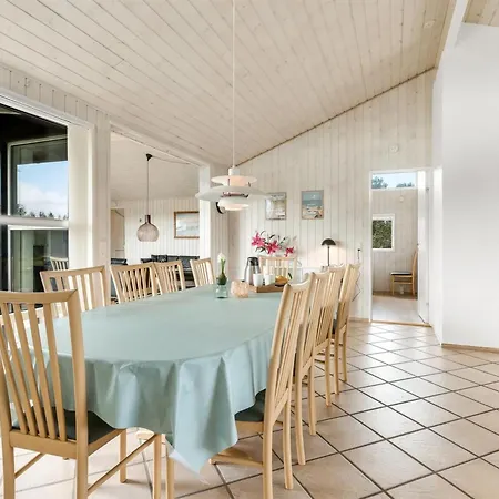 Ferienhaus Juris - 950m From The Sea By Interhome *